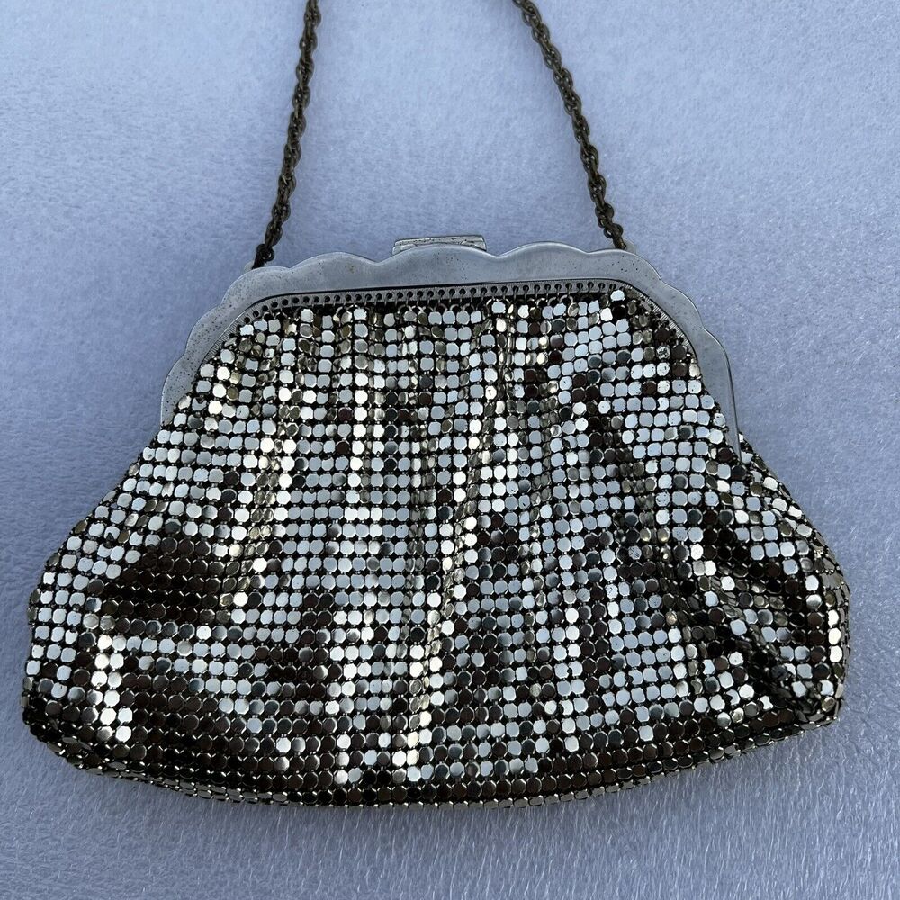 Vintage Mesh Whiting & Davis Co Silver Hand Bag Purse with Rhinestone Closure - Picture 6 of 11